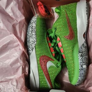 Nike Lebron 20 Stocking Stuffer